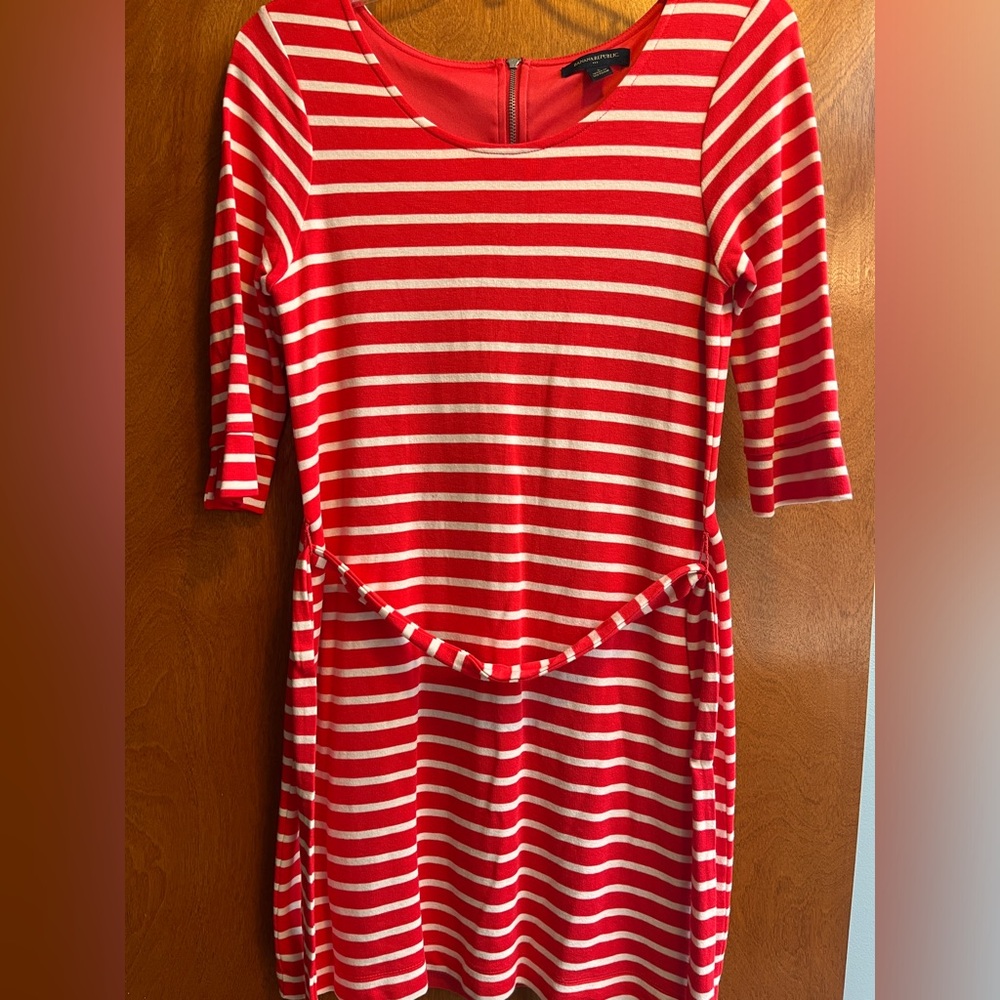Banana Republic Red/White Stripe 3/4 Sleeve Belted Dress